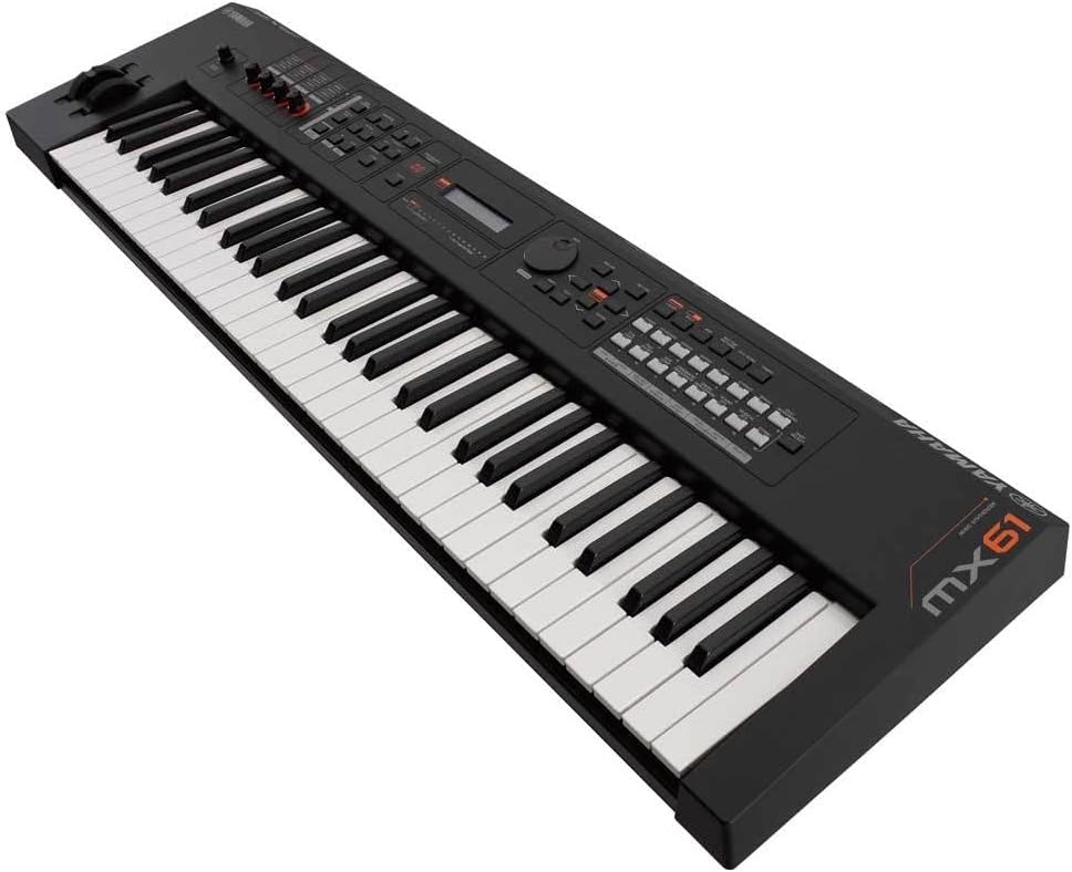 Synthétiseur Yamaha MX61 BK – clavier 61 touches avec housse souple exclusive (Yamaha)